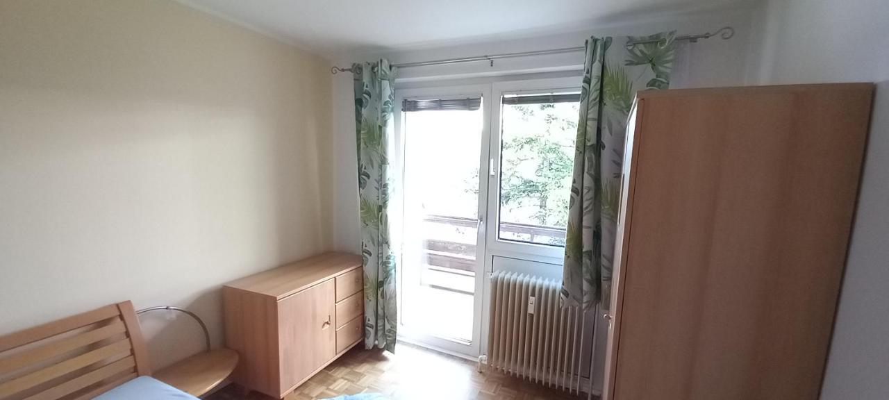 In Bahnhofsnaehe Mit Balkon - 35 M2 *
